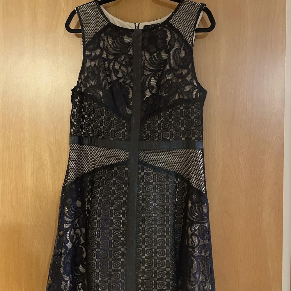 Mission dress